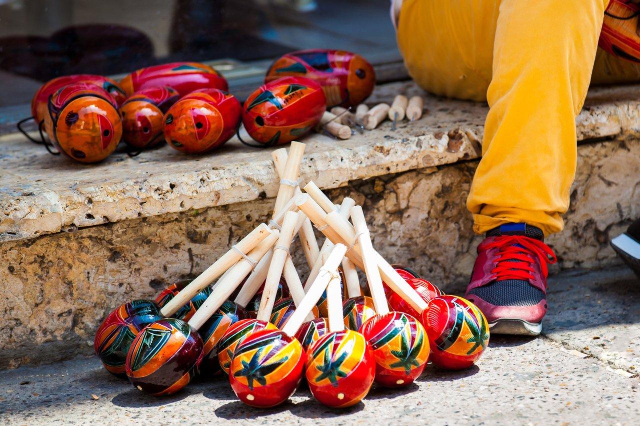 Budget complet pour un set de percussions latines débutant : congas, bongos et claves