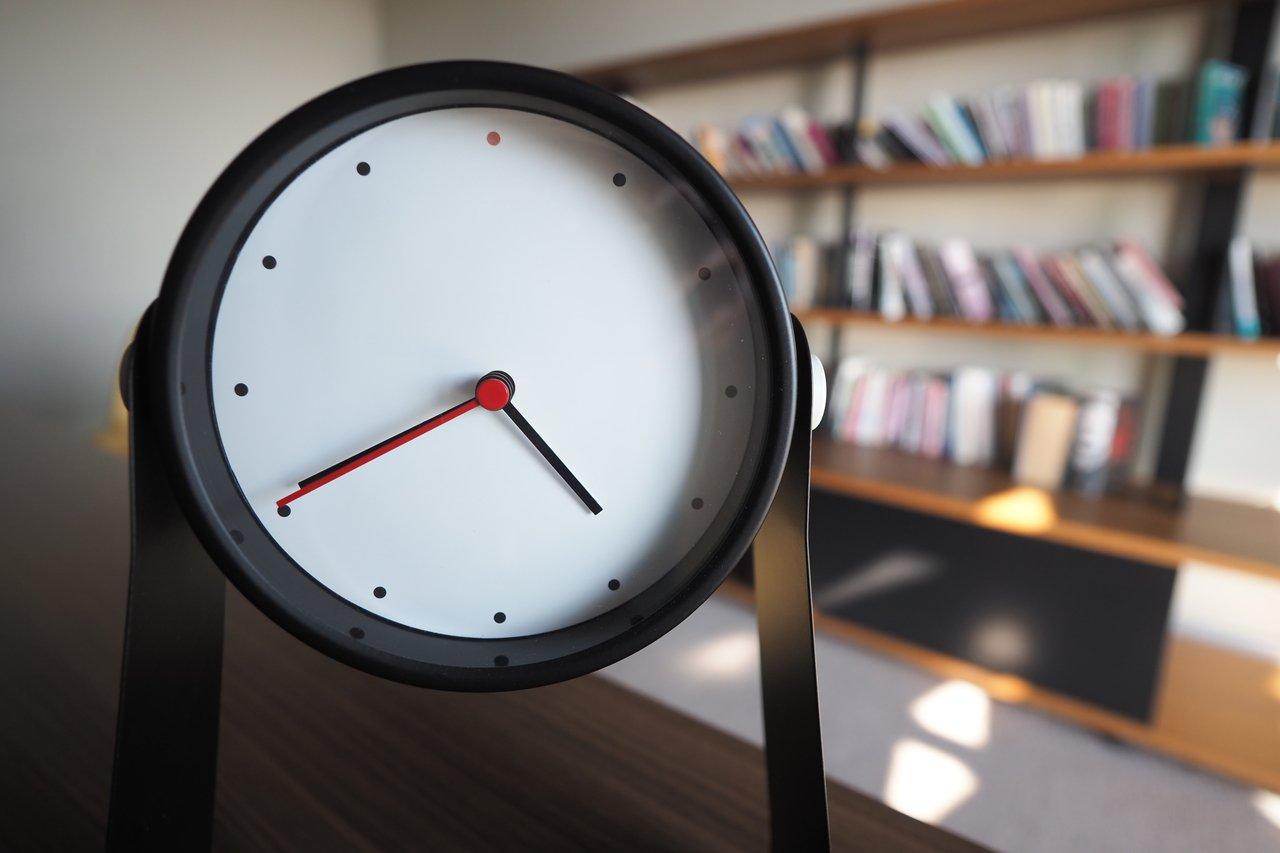 Système d’horloge interne vs externe : guide expert pour home studios 2026