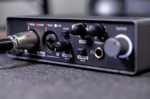 Head Amplifier : Comment il différencie les interfaces audio professionnelles